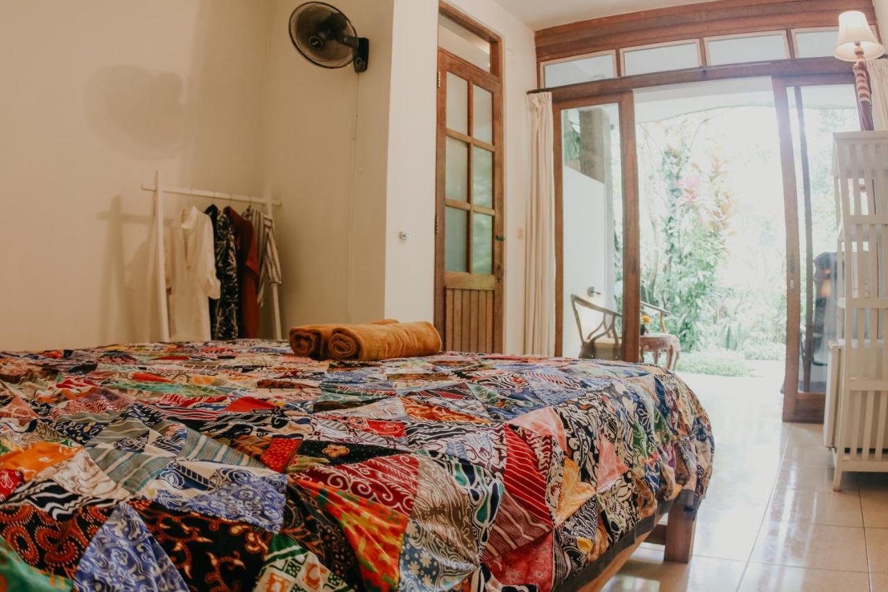 Couette-café Rumah Semanggi